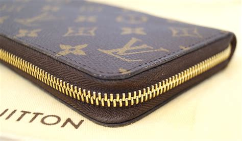 zip louis vuitton wallet|zippy wallet Louis Vuitton price.